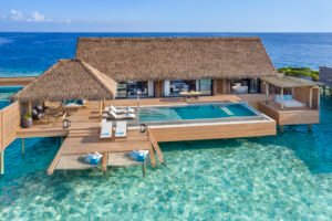 king-grand-overwater-villa