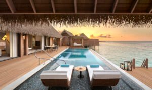 king-grand-reef-pool