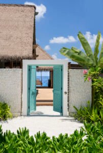 king-reef-entrance