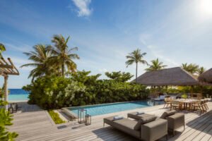 main-pool-deck