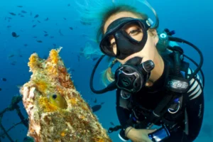 colorful-underwater-maldives